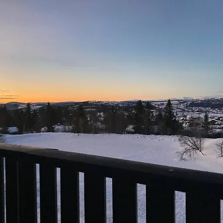 Nydelig Utsikt, Hotell-folelse *